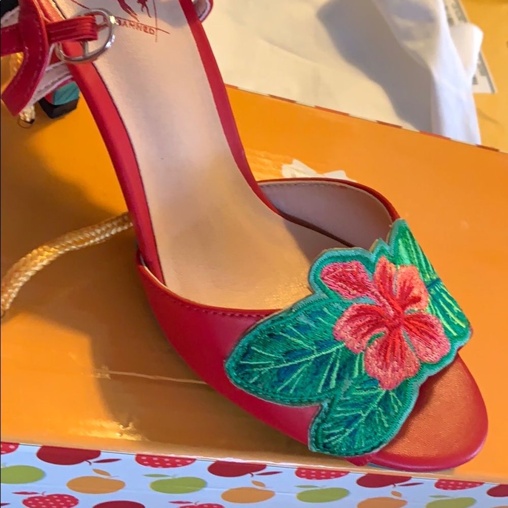 Never worn size 8 shoes